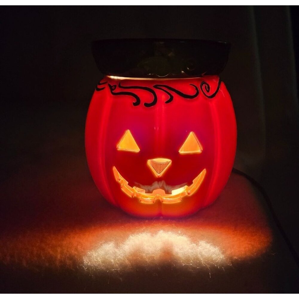 Scentsy Ceramic Jack-O-Lantern Electric‎ Wax Warmer/Melter Discontinued